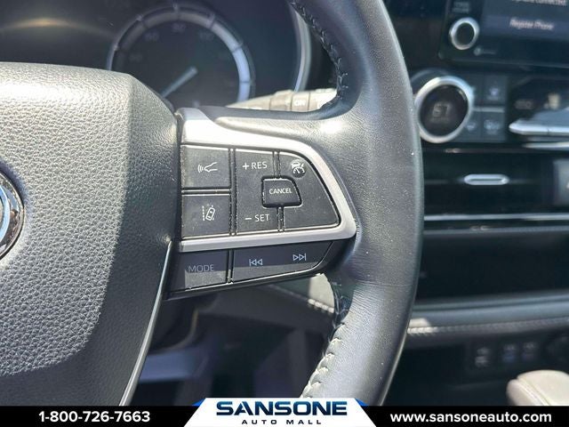 2022 Toyota Highlander XSE