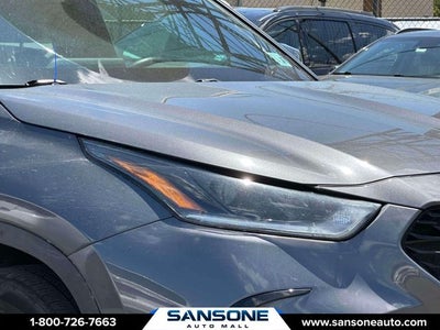 2022 Toyota Highlander XSE