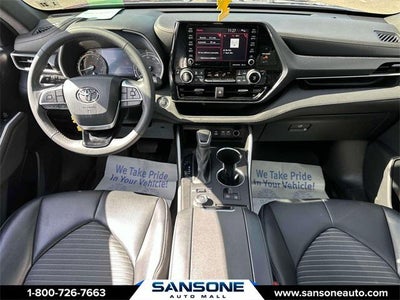 2022 Toyota Highlander XSE