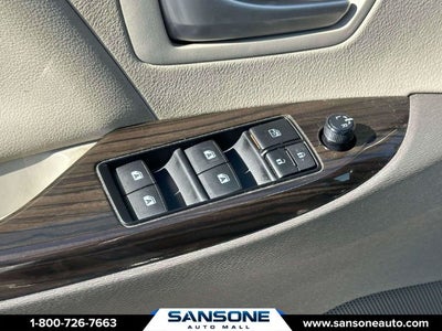 2015 Toyota Sienna XLE 8 Passenger
