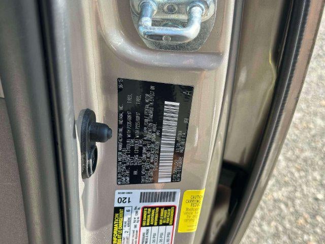 2015 Toyota Sienna XLE 8 Passenger