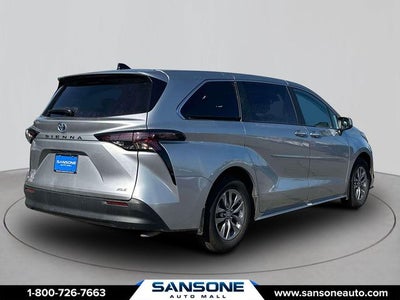 2025 Toyota Sienna XLE 7 Passenger