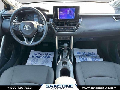 2024 Toyota Corolla Cross LE