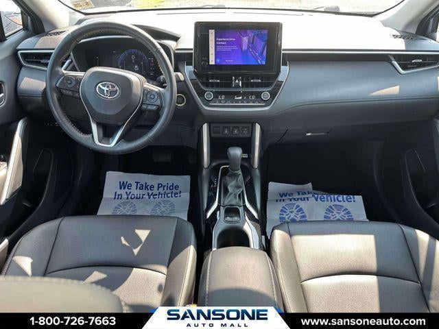 2023 Toyota Corolla Cross XLE