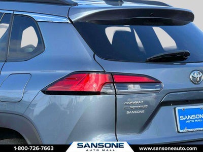 2025 Toyota Corolla Cross XLE