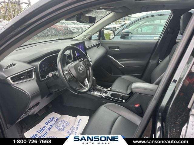 2023 Toyota Corolla Cross XLE