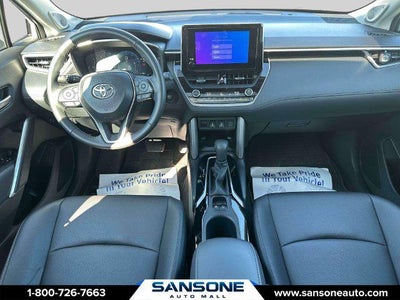 2024 Toyota Corolla Cross XLE