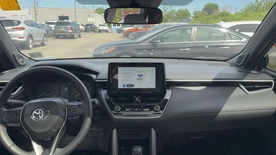 2025 Toyota Corolla Cross Hybrid SE