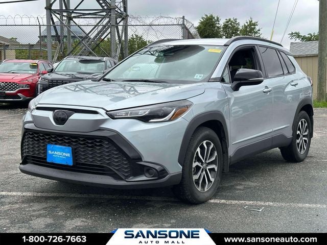 2025 Toyota Corolla Cross Hybrid SE