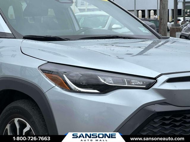 2025 Toyota Corolla Cross Hybrid SE