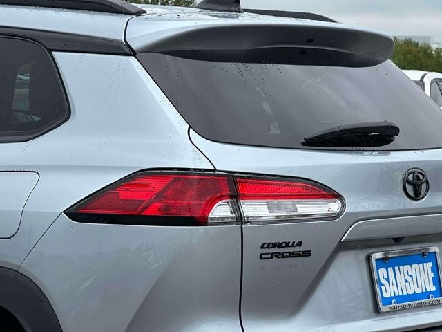 2025 Toyota Corolla Cross Hybrid SE