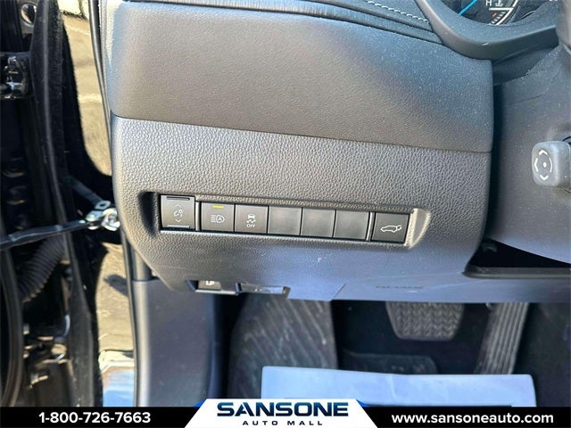 2023 Toyota Venza LE