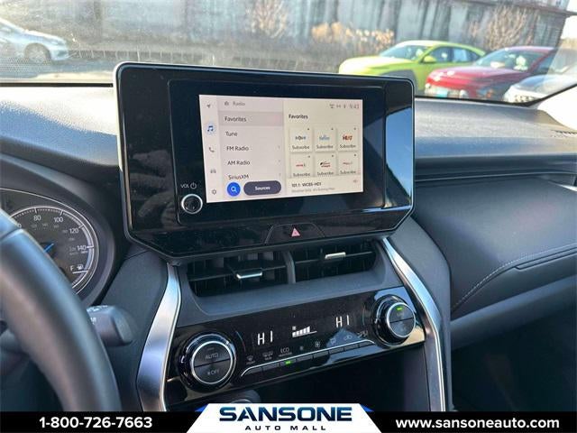 2023 Toyota Venza LE