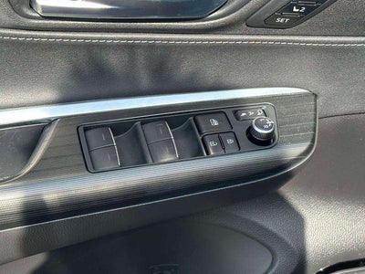 2023 Toyota Venza LE