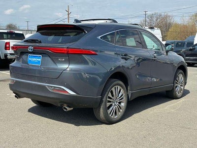 2023 Toyota Venza LE