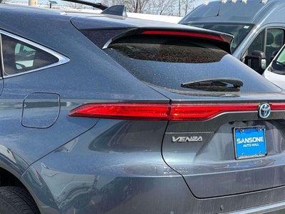 2023 Toyota Venza LE