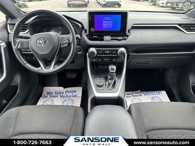 2023 Toyota RAV4 Hybrid SE