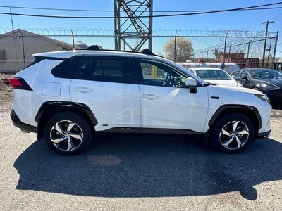 2024 Toyota RAV4 Prime SE