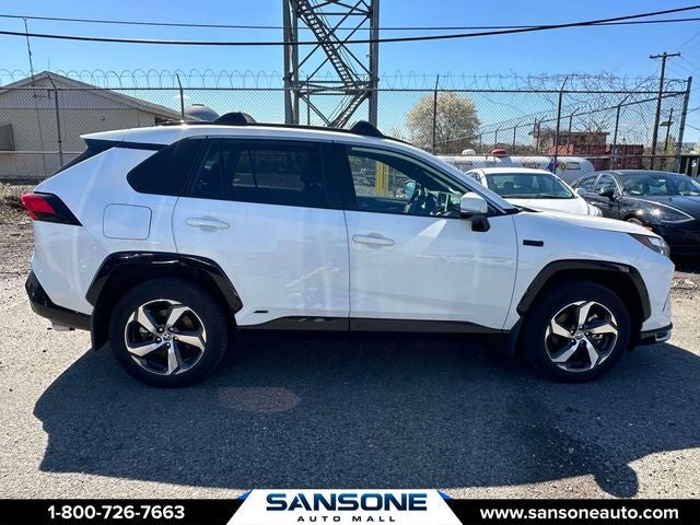 2024 Toyota RAV4 Prime SE