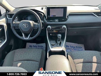 2025 Toyota RAV4 Hybrid XLE