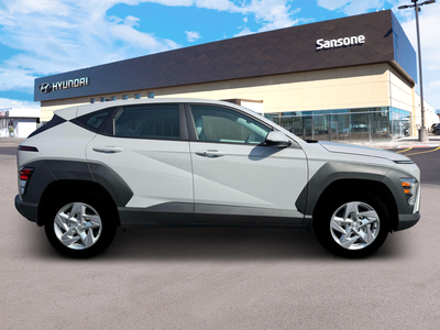 2026 Hyundai KONA SE