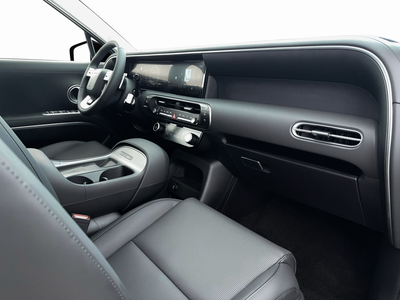 2027 Hyundai PALISADE SEL 8 Passenger