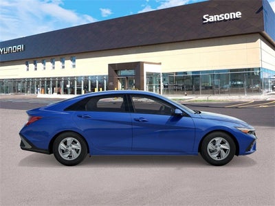 2026 Hyundai ELANTRA SE