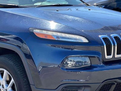 2016 Jeep Cherokee Sport