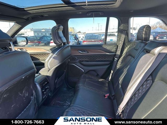 2023 Jeep Grand Cherokee Summit