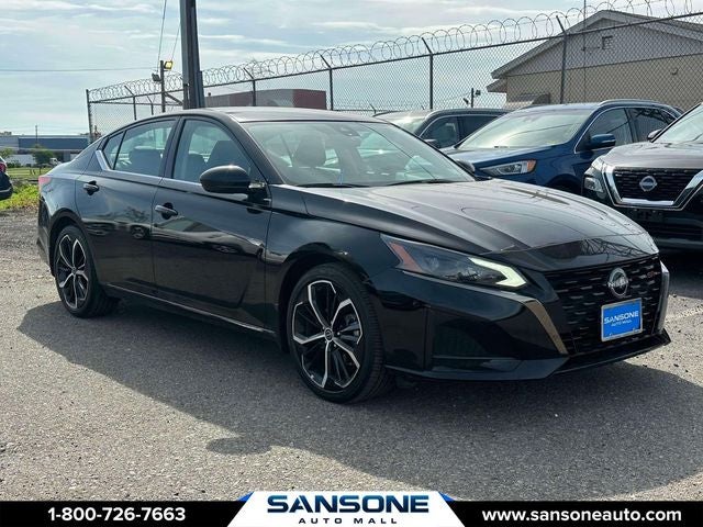 2023 Nissan Altima 2.5 SR