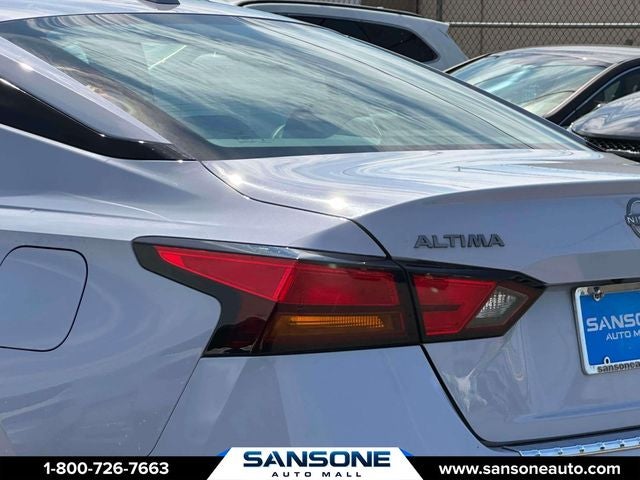 2023 Nissan Altima 2.5 SR