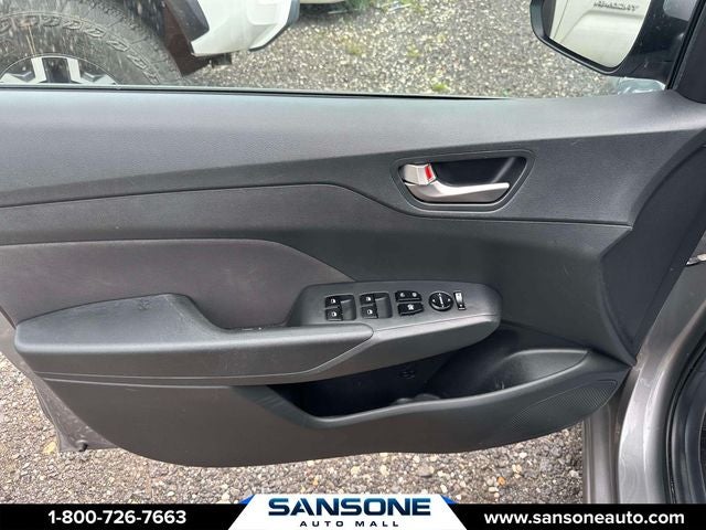 2022 Hyundai ACCENT SE