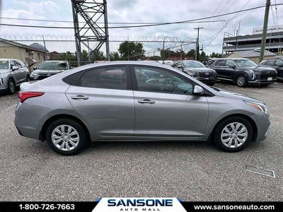 2022 Hyundai ACCENT SE