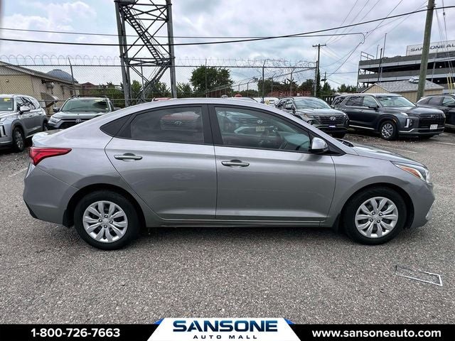2022 Hyundai ACCENT SE