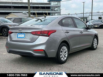 2022 Hyundai ACCENT SE