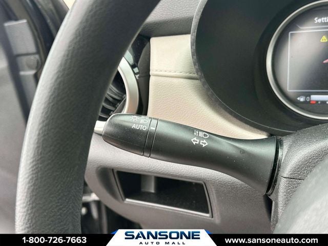 2021 Nissan Versa 1.6 SV