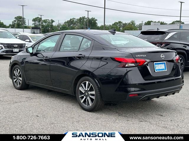 2021 Nissan Versa 1.6 SV