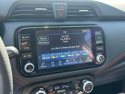 2025 Nissan Versa 1.6 SR