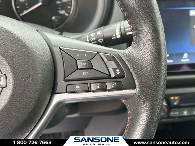 2023 Nissan Kicks SR