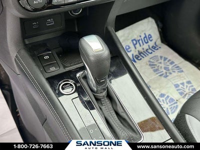 2023 Nissan Kicks SR