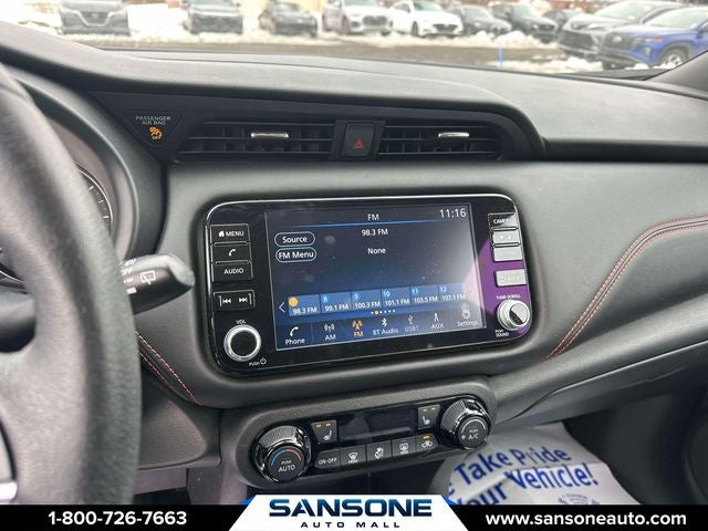 2023 Nissan Kicks SR