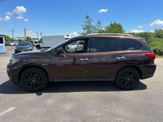 2019 Nissan Pathfinder SL