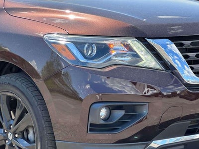 2019 Nissan Pathfinder SL