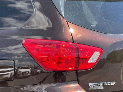 2019 Nissan Pathfinder SL
