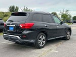2017 Nissan Pathfinder SL