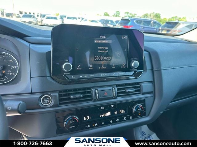 2024 Nissan Pathfinder S