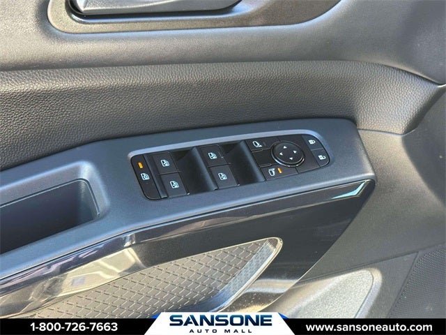 2024 Nissan Pathfinder S