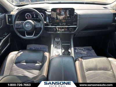 2024 Nissan Pathfinder Platinum