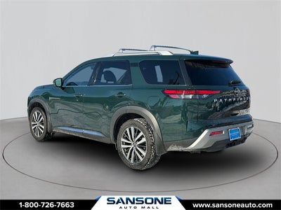 2022 Nissan Pathfinder Platinum