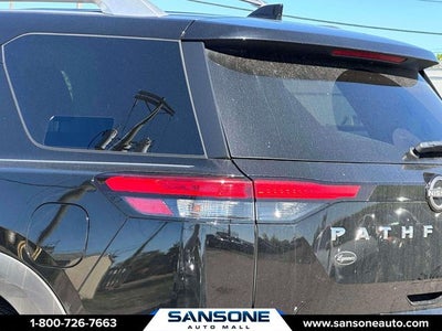 2024 Nissan Pathfinder Platinum